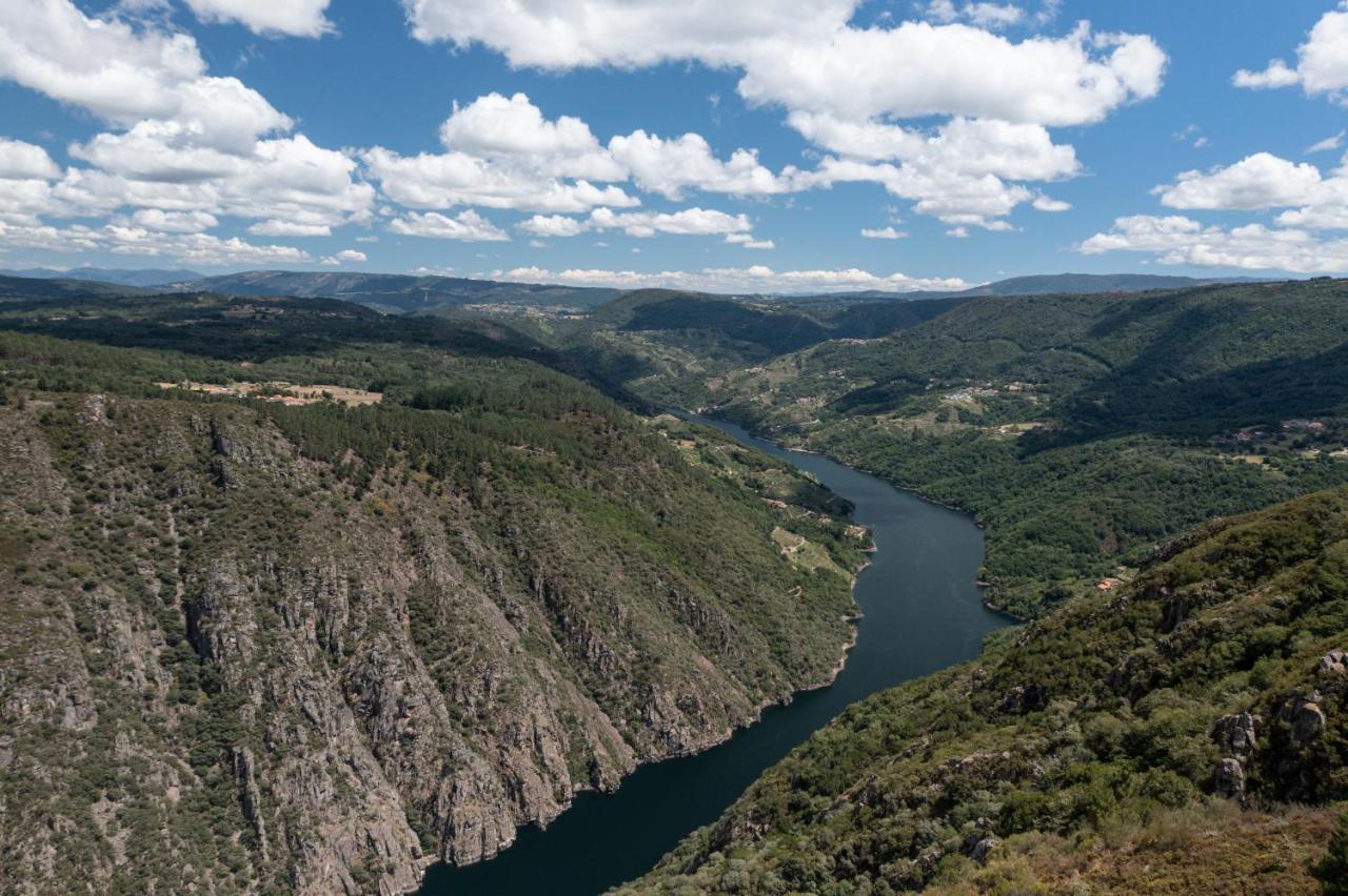 Alojamiento Turistico Caxide Parada De Sil Ribeira Sacra Exteriér fotografie